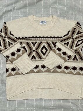 Old Navy Cream Fair Isle Crewneck Sweater